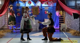 ZSP nr 3 w Łowiczu świętuje 100-lecie Nagrody Nobla dla Władysława Reymonta (foto, film)