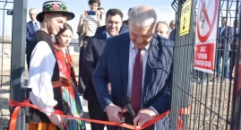 Nie tylko wiedza rolnicza. W Zduńskiej Dąbrowie otwarto biogazownię (foto,film)