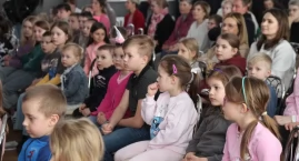 Charytatywny kiermasz wielkanocny dla Adasia i Kubusia pod Łowiczem (foto, film)