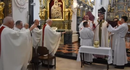 Wielki Czwartek. Uroczysta Msza Krzyżma z odnowieniem przyrzeczeń kapłańskich (foto,film)