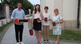 Społeczność szkoły w Zielkowicach kwestowała dla chorej Agaty 