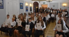 62 stypendia dla najzdolniejszych uczniów z łowickiej Jedynki. Łowicz nagradza młode talenty (foto,film)