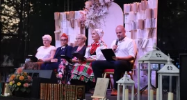 Narodowe Czytanie w Łowiczu. Spotkanie z poezją w pa…