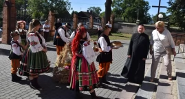 Dożynki parafialne w Kompinie. Wierni dziękowali za …
