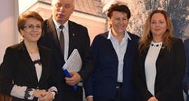 Dorota Dziekanowska wygrała konkurs na dyrektora I LO