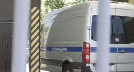 Łódź: kierowca zasłabł za kierownicą. Pomogli funkcjonariusze łowickiego więzienia 