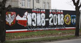 Patriotyczne graffiti w Łowiczu (ZDJĘCIA)