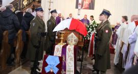 Pogrzeb bp. Alojzego Orszulika w Łowiczu (DUŻO ZDJĘĆ, VIDEO)