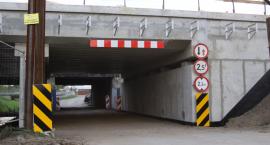Ulica Arkadyjska pod mostem kolejowym wreszcie przejezdna