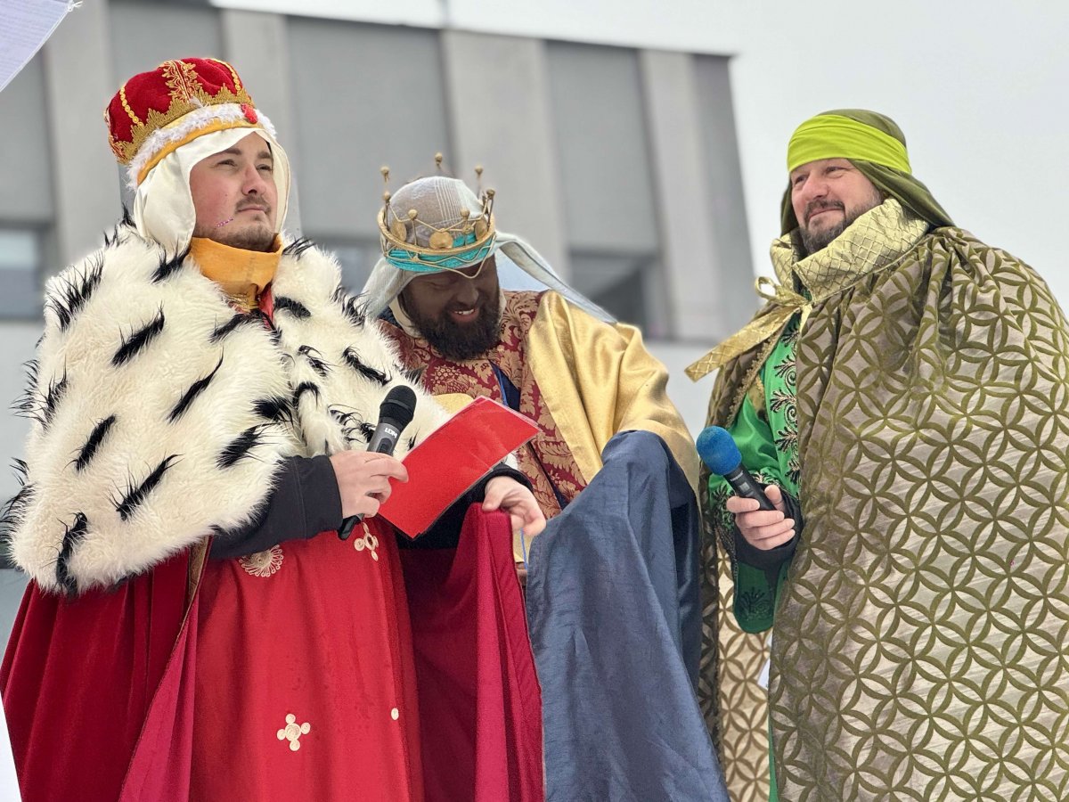 Mędrcy pokłonili się Jezusowi. Orszak Trzech Króli przeszedł ulicami Elbląga