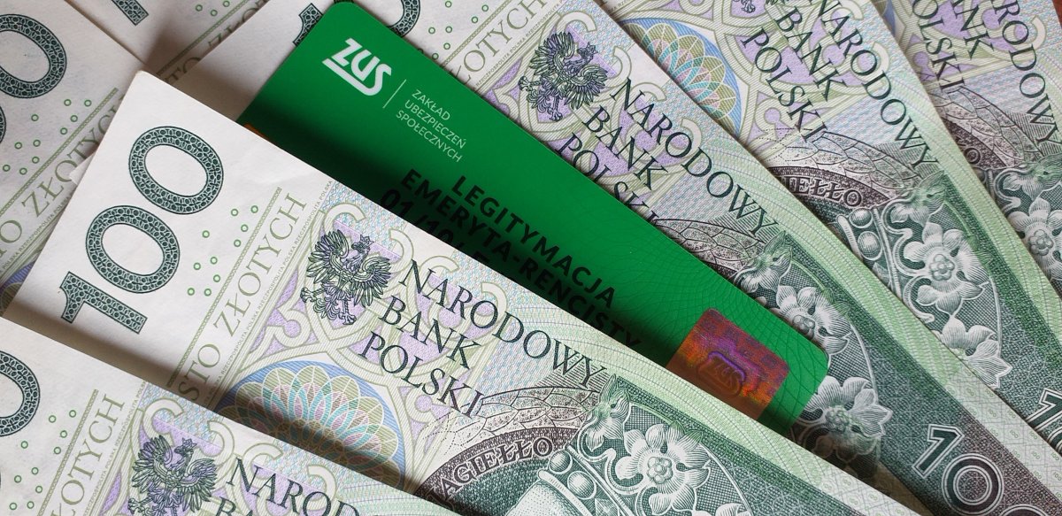 Co najwyżej kilka procent podwyżki dla seniorów. Waloryzacja rent i emerytur w 2025 roku będzie dużo niższa niż w ostatnich dwóch latach