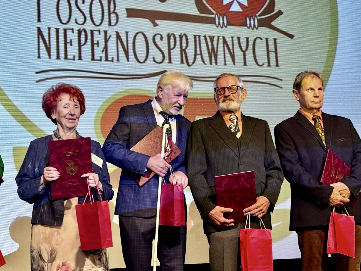 To już 25 lat! Uniwersytet III Wieku i Osób Niepełnosprawnych w Elblągu świętuje okrągły jubileusz