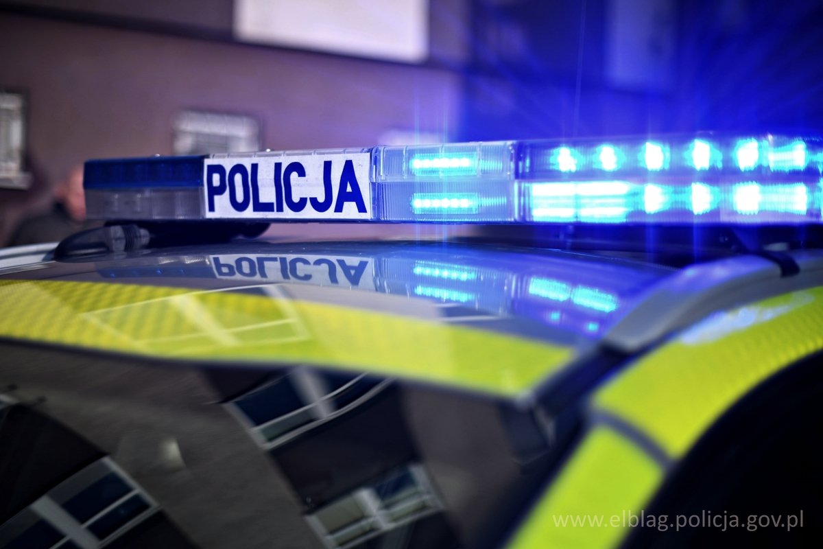 Elbląg: Policyjny pościg zakończył się kolizją na Grochowskiej