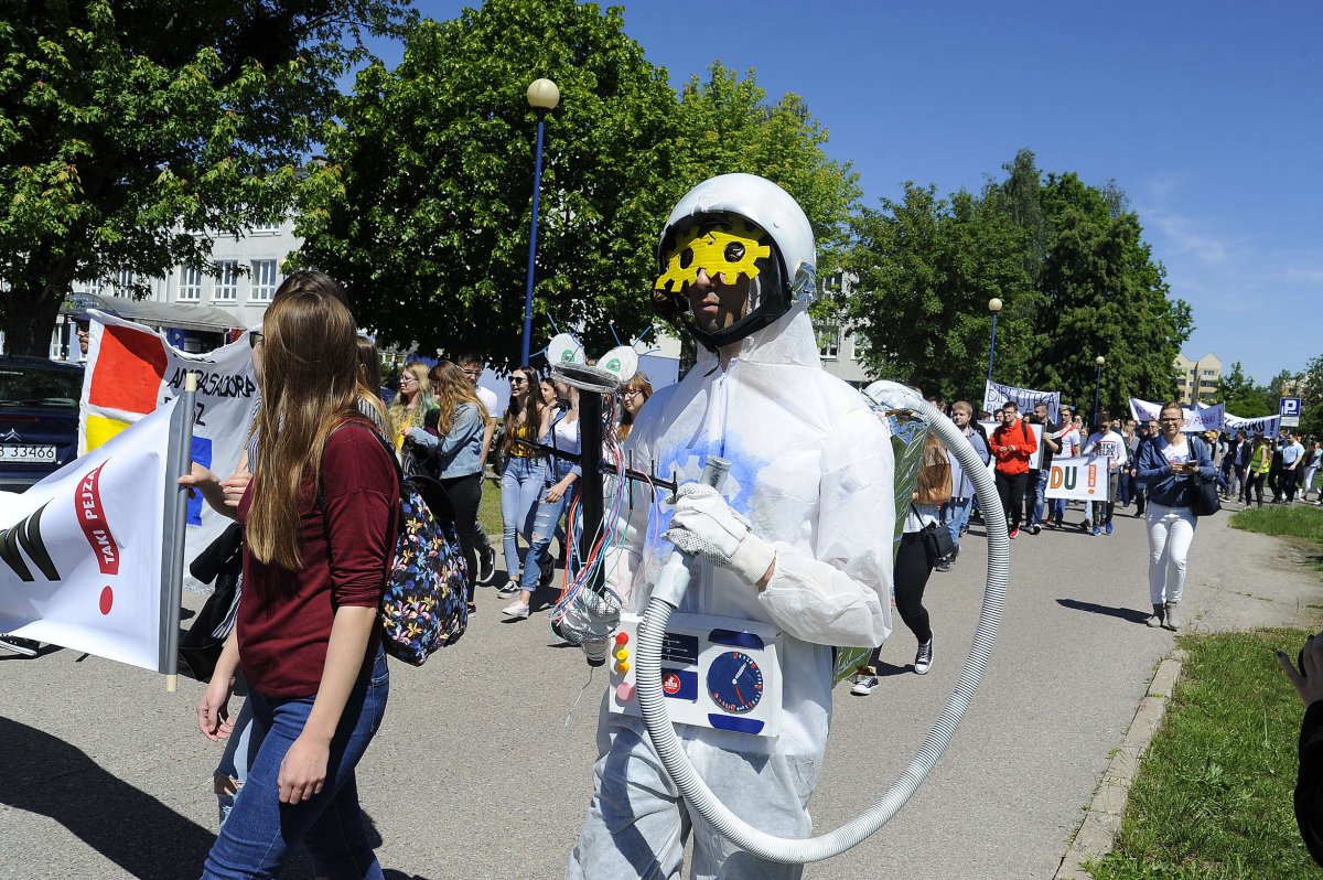 Już w czwartek Juwenalia Elbląskie 2024. Studenci przejdą ulicami miasta w barwnej paradzie