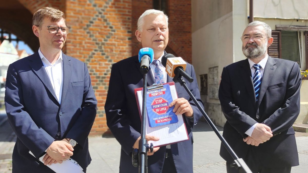 Poseł Suski popiera Karola Karskiego w wyborach do europarlamentu, bo Wąsik siedział w więzieniu