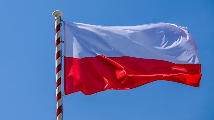 Wywieś flagę! 2 maja jest jej święto. Dzień Flagi został ustanowiony przez Sejm w 2004 roku