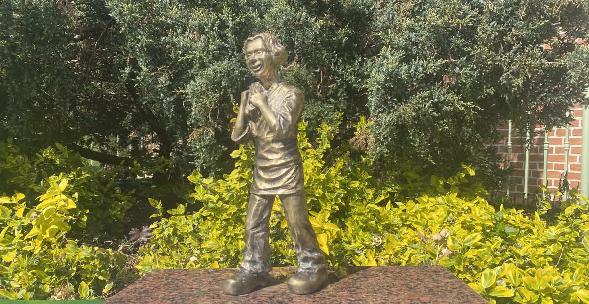 Nowa figurka Piekarczyka w Elblągu. To Piekarczyk Młynarz!
