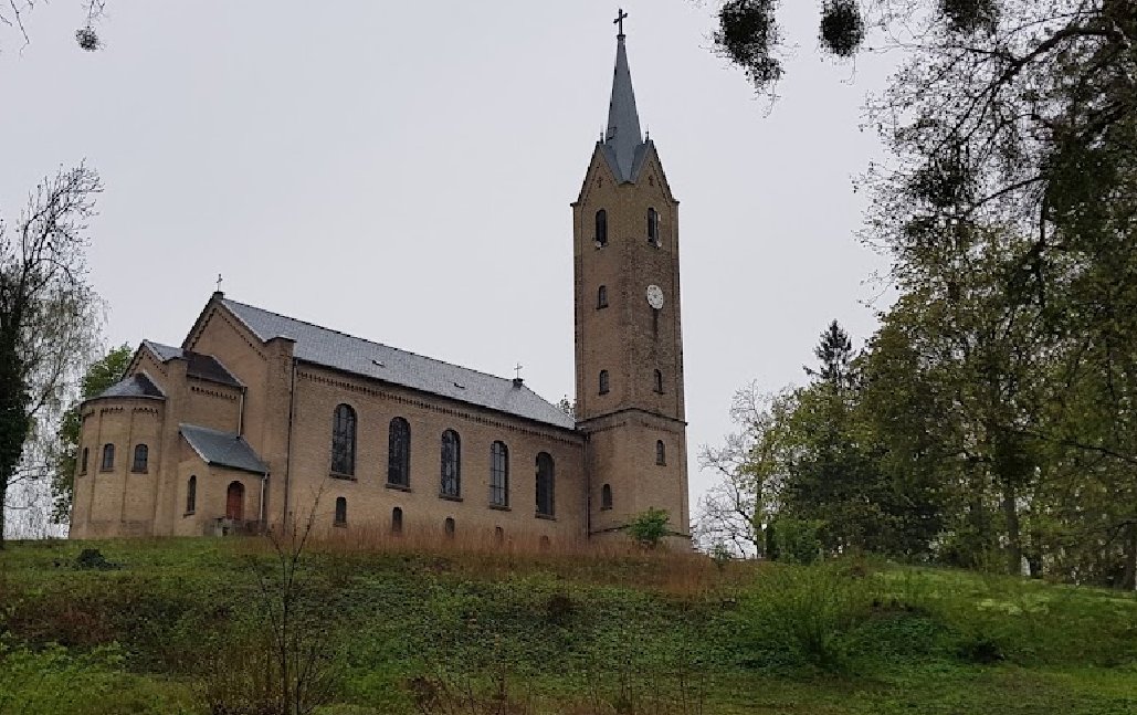 Tysiące na remont ściany świątyni w Rychlikach