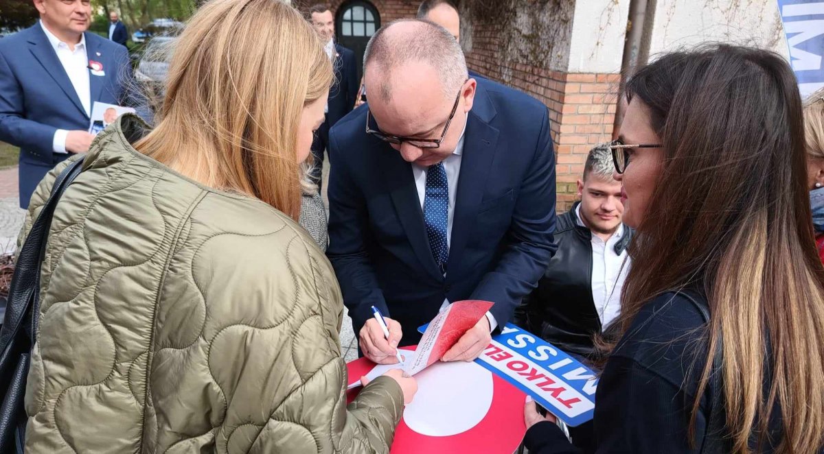 Michał Missan, kandydat na prezydenta Elbląga atakuje swojego kontrkandydata Andrzeja Śliwkę i straszy elblążan