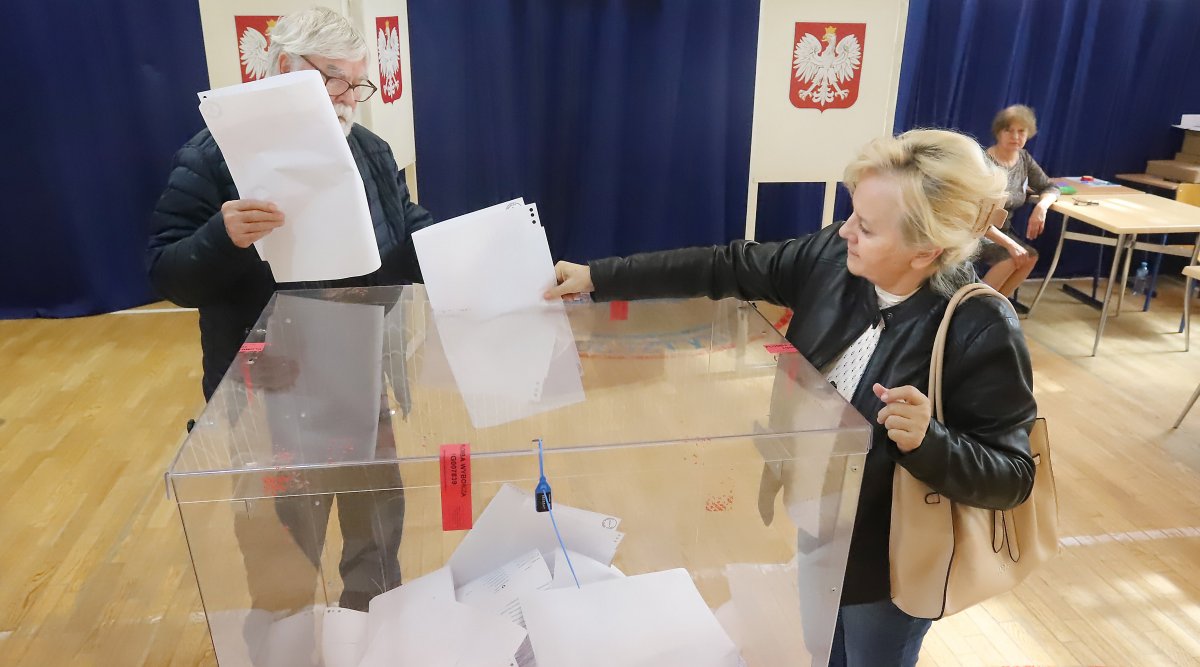 Wybory samorządowe 2024. Frekwencja wyborcza w Elblągu, gminie Elbląg, Braniewie i gminie Braniewo do godz. 17.00