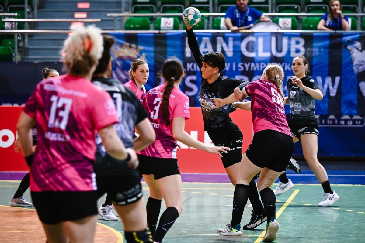 ORLEN SUPERLIGA PIŁKAREK RĘCZNYCH. Start Elbląg przegrał mecz z Handball JKS Jarosław