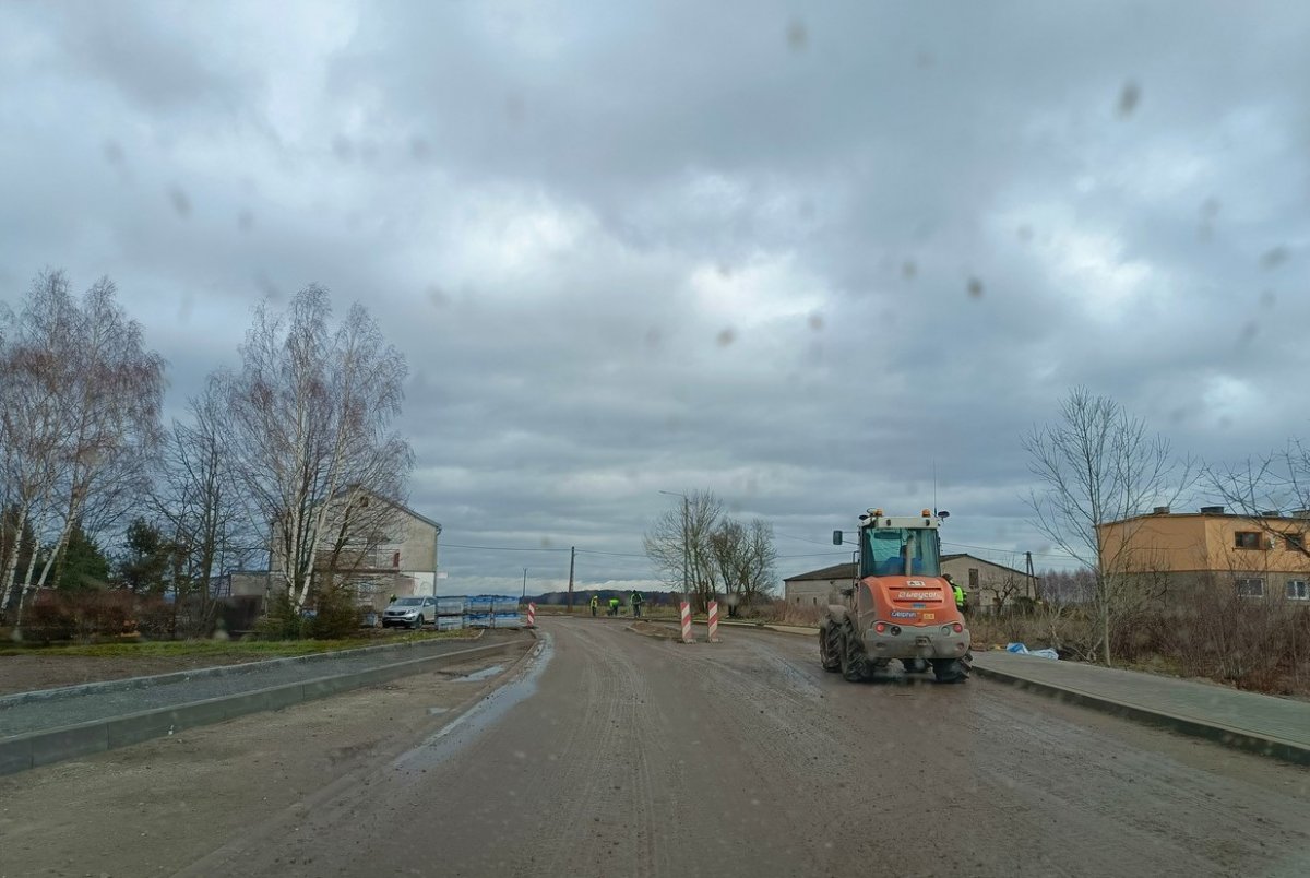 Przebudowa drogi wojewódzkiej nr 527 z problemami

