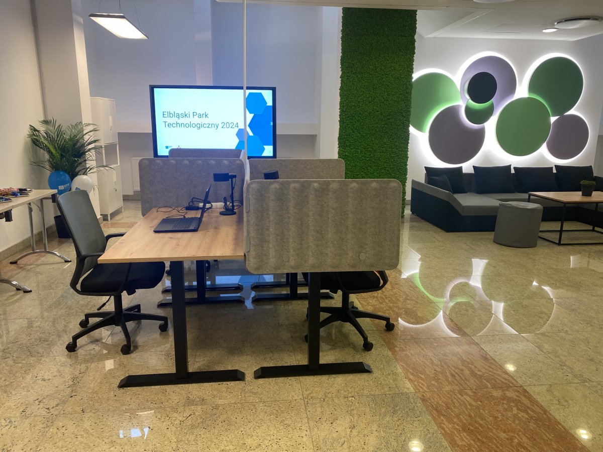 Biuro na godziny już dostępne w Elbląskim Parku Technologicznym. Strefa Coworkingu EPT to forma przestrzeni do wspólnej pracy i spotkań
