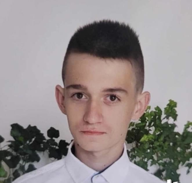 Zostawił list i opuścił dom rodzinny. Policjanci z Elbląga proszą o pomoc w odnalezieniu 15-latka