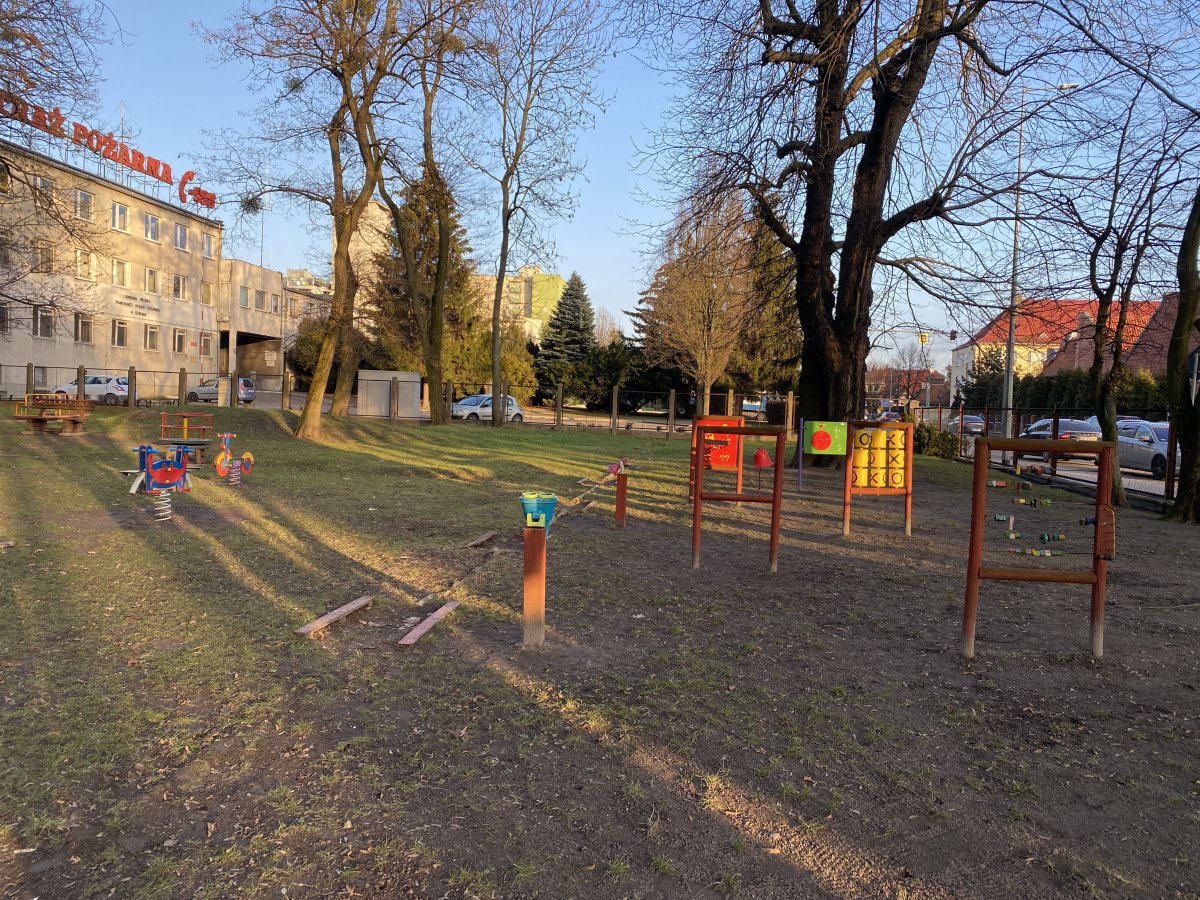 Planowana zamiana stała się faktem. Miasto nabyło nieruchomość po byłej strażnicy przy ul. Bema