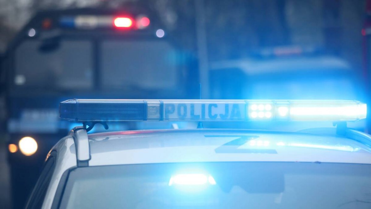 Elbląg: Ukradł perfumy, by mieć na bilet i wyjechać do ukochanej za granicę. Ujął go przechodzień

