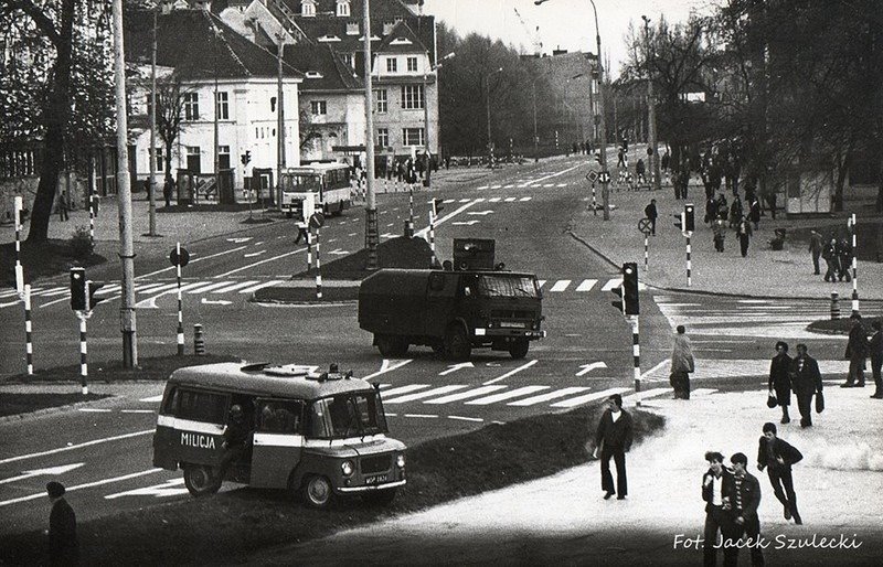 Jaruzelski wypowiedział wojnę Polakom. 42 lata temu wprowadzono w Polsce stan wojenny