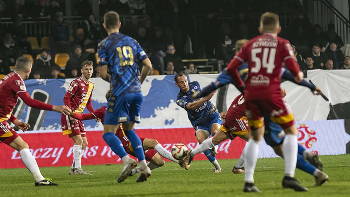 Olimpia Elbląg wygrała z Chojniczanką Chojnice [ZDJĘCIA]