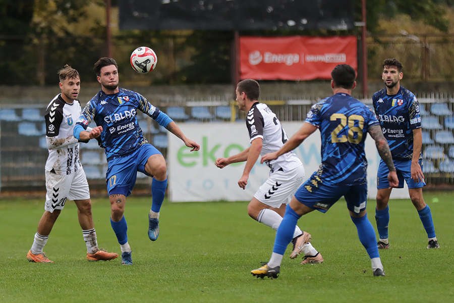 2 LIGA PIŁKI NOŻNEJ. Olimpia Elbląg przegrała z Polonią Bytom