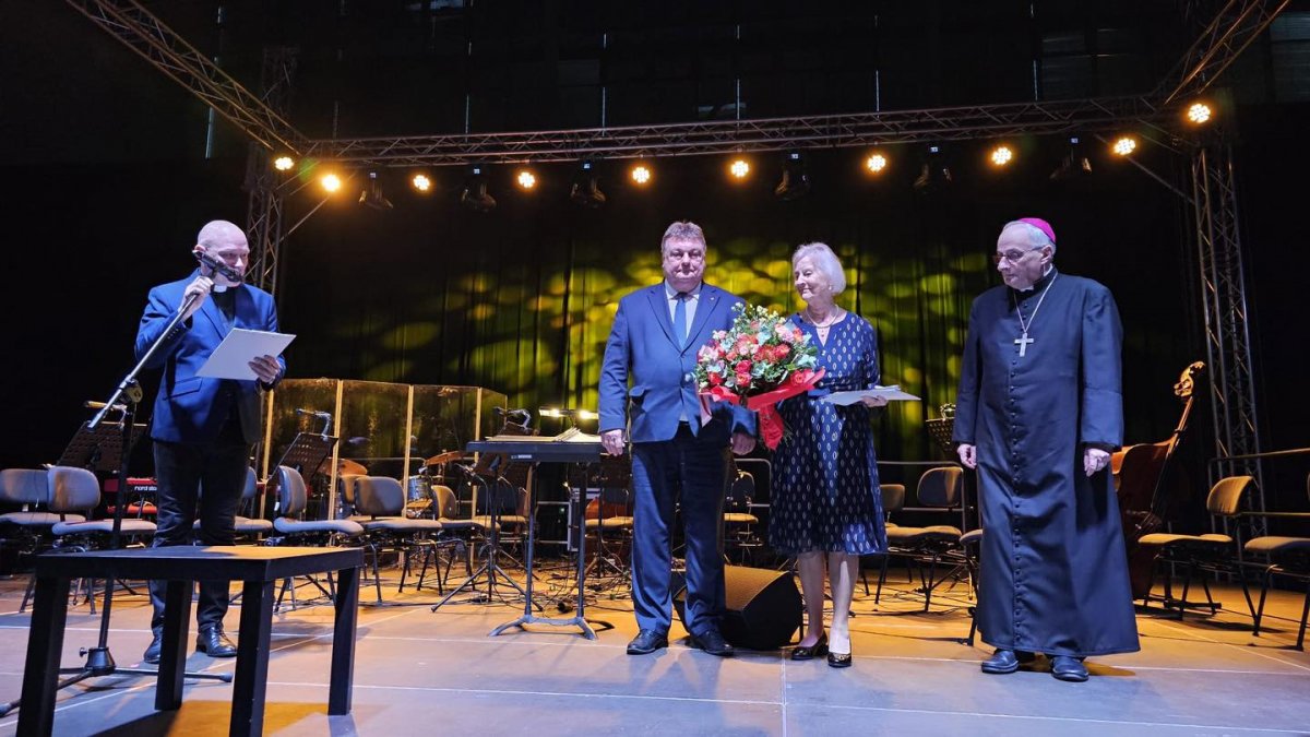 XXIII Dni Papieskie: Nagroda TUUS 2023 dla Marii Lubockiej-Hoffmann
