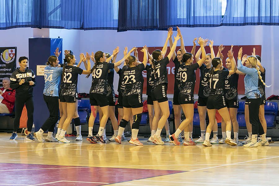 2 LIGA PIŁKI RĘCZNEJ KOBIET. Pierwszy mecz i pierwsza porażka Truso Elbląg