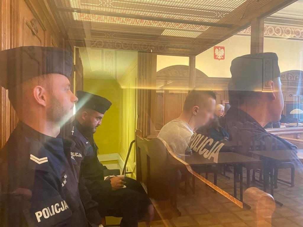 Są pierwsze zeznania mordercy, który zabił kobietę przy ul. Okulickiego w Elblągu. Anna zginęła przez narkotyki?