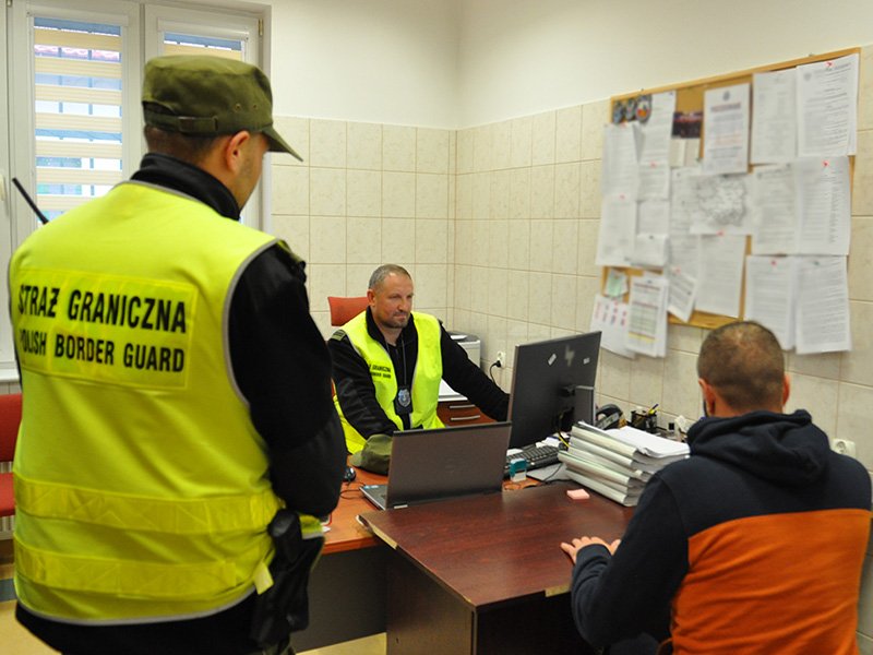 Grzechotki: Obywatel Ukrainy skłamał w oświadczeniu, że jest wojennym uchodźcą