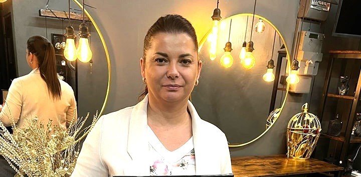 Anna Klonowska z Fabryki Włosa opowiada o tym, jak rzuciła pracę na etacie i założyła swój własny salon