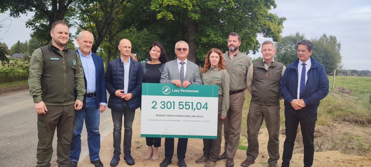 Ponad 2,3 mln zł od Lasów Państwowych na remont drogi łączącej dwa powiaty