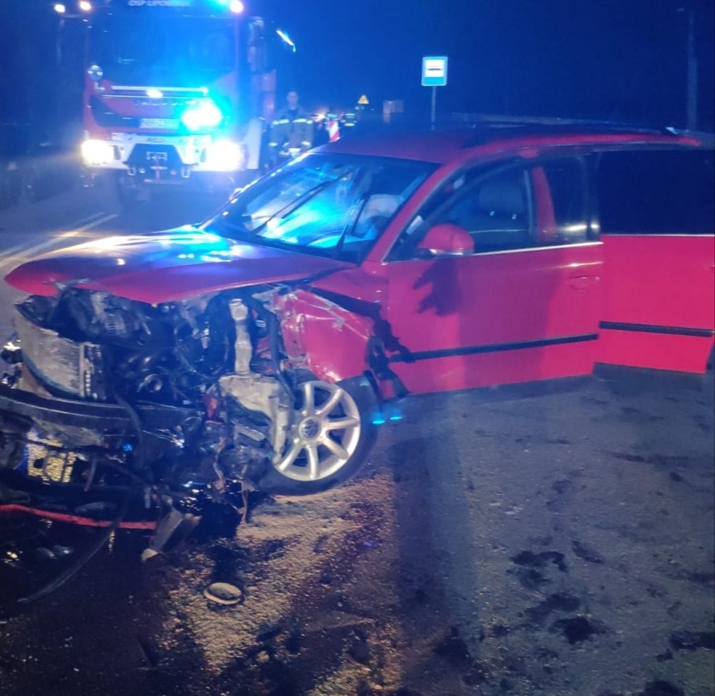 Wypadek pod Braniewem. Zderzyły się dwie osobówki 