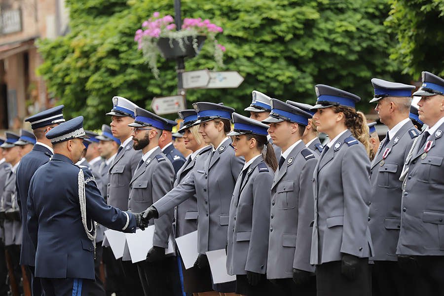 Święto Policji w Elblągu. Marzeniem funkcjonariuszy jest nowa komenda [ZDJĘCIA]