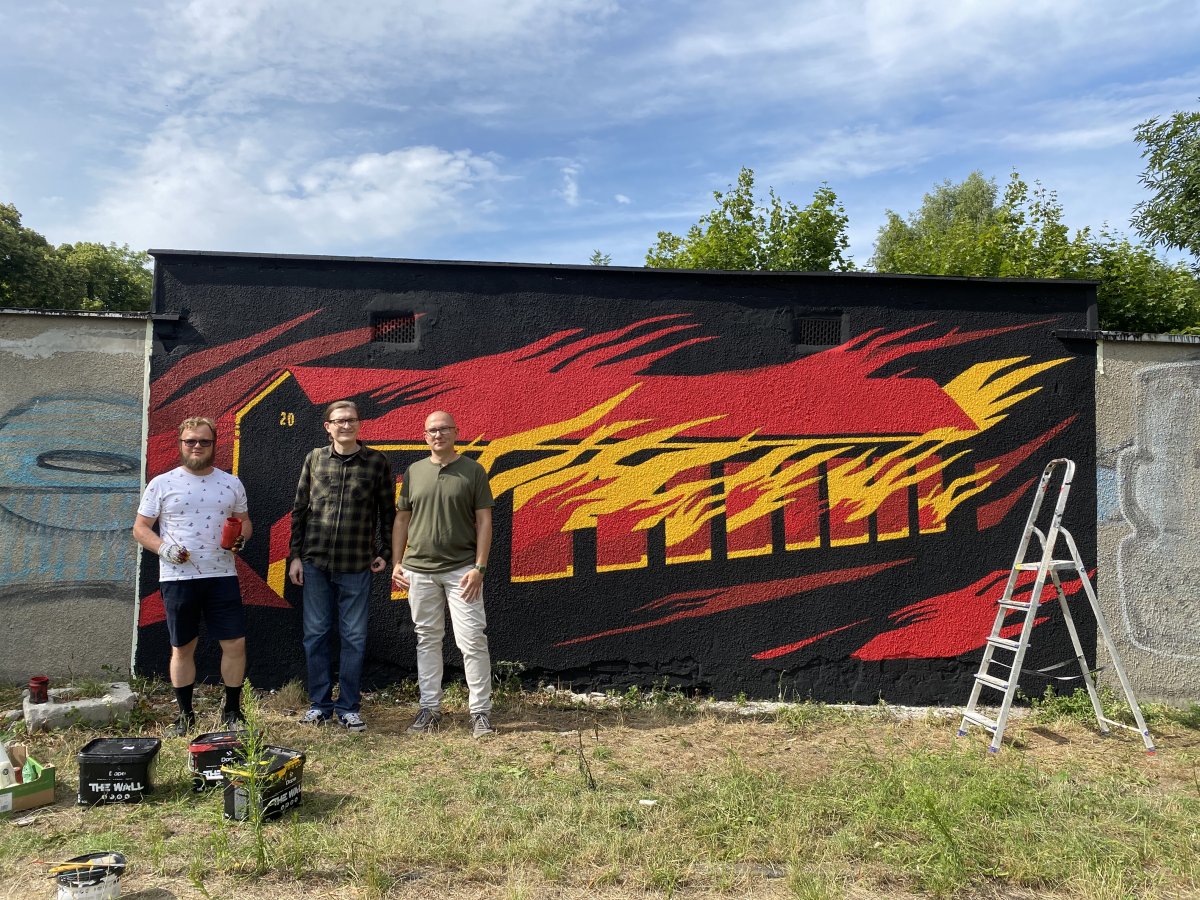 Mural Sprawy Elbląskiej upamiętnia tragiczne wydarzenia