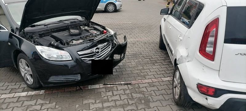Miał prawo jazdy od kilku miesięcy i już je stracił. Nastolatek kierował pod wpływem alkoholu, przewożąc kilku pasażerów