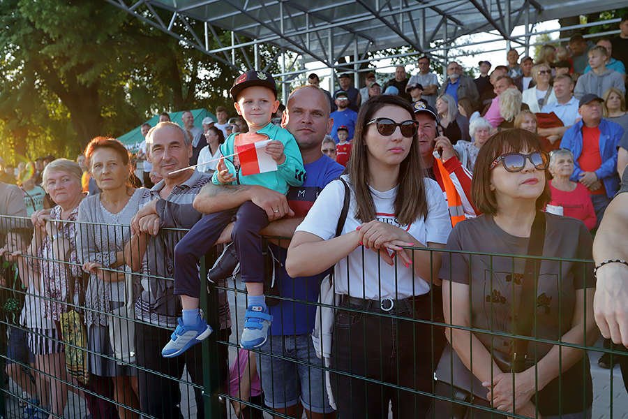Zmodernizowany stadion miejski w Braniewie został oficjalnie oddany do użytku [ZDJĘCIA]
