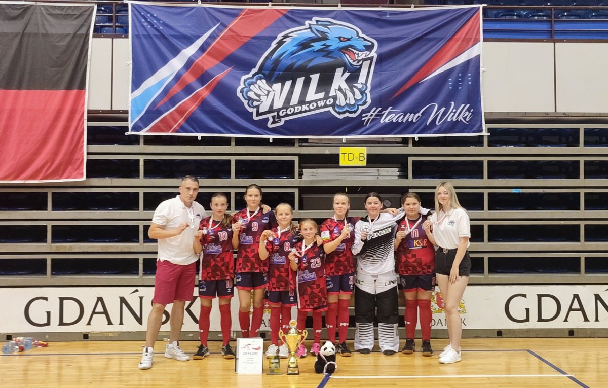 Wilki Godkowo wywalczyły wicemistrzostwo Polski młodziczek