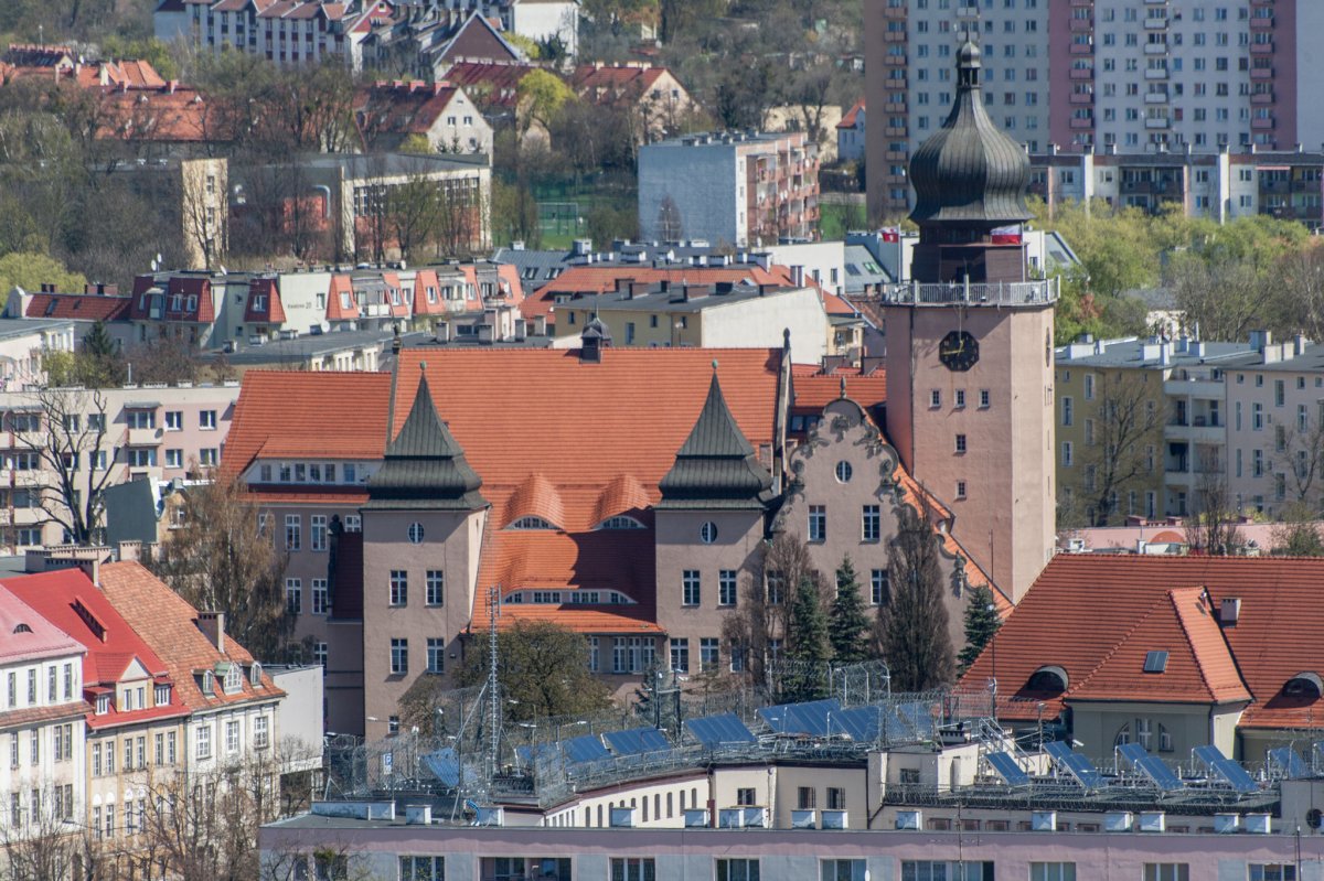 Elbląg: Pracownicy ratusza doczekają się podwyżek