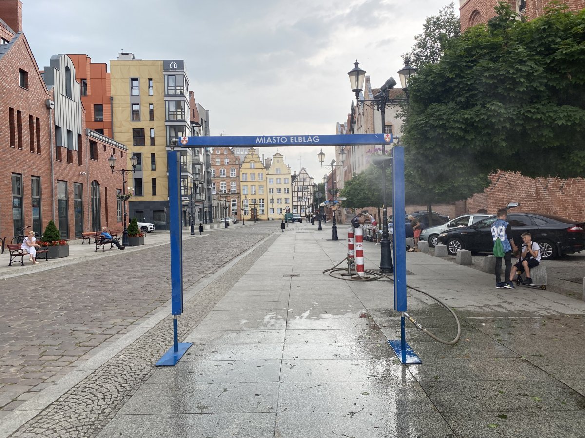 W Elblągu działają już kurtyny wodne