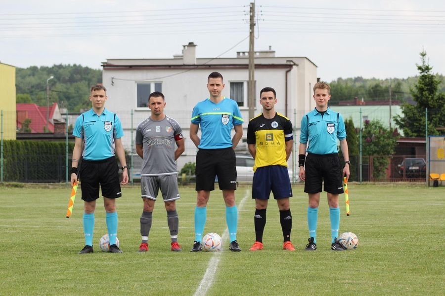 Piłkarze Zatoki Braniewo pokonali  w Tolkmicku tamtejszy Barkas 3:1