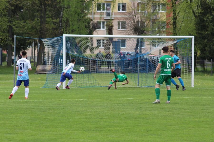 Zatoki Braniewo w Ornecie pokonała miejscowy zespół Błękitnych