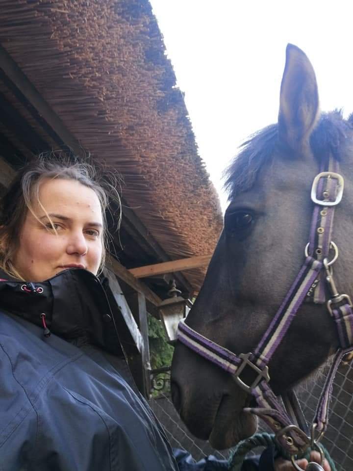 Milena Gałązka to instruktorka jeździectwa, która prowadzi Ośrodek Jeździecki Weklice. Dobrze wie, że zwierzęta uczą ludzi empatii
